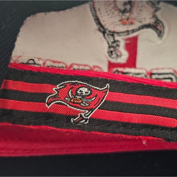Vintage Tampa Bay Buccaneers NFL Cap Wool Blend Hat Twins Enterprise Y2K 90s - Picture 7 of 10